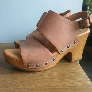 Kork-Ease Wooden Sandel
